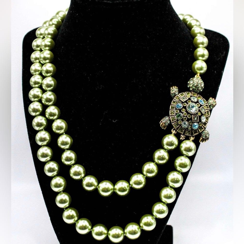 Heidi Daus "Simply Irresistible" Swarovski Crystal Turtle Tortoise Necklace EUC